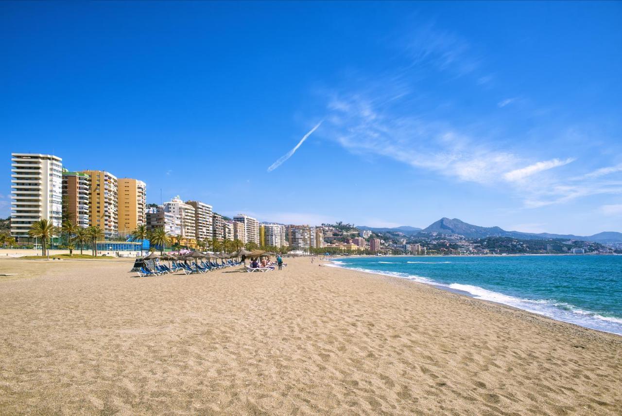 Malaga Centre Apartment With Parking Экстерьер фото
