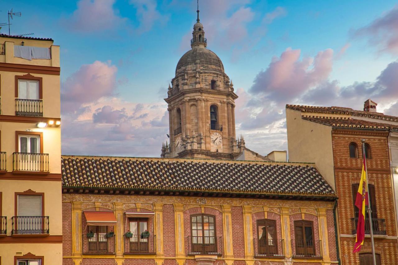 Malaga Centre Apartment With Parking Экстерьер фото