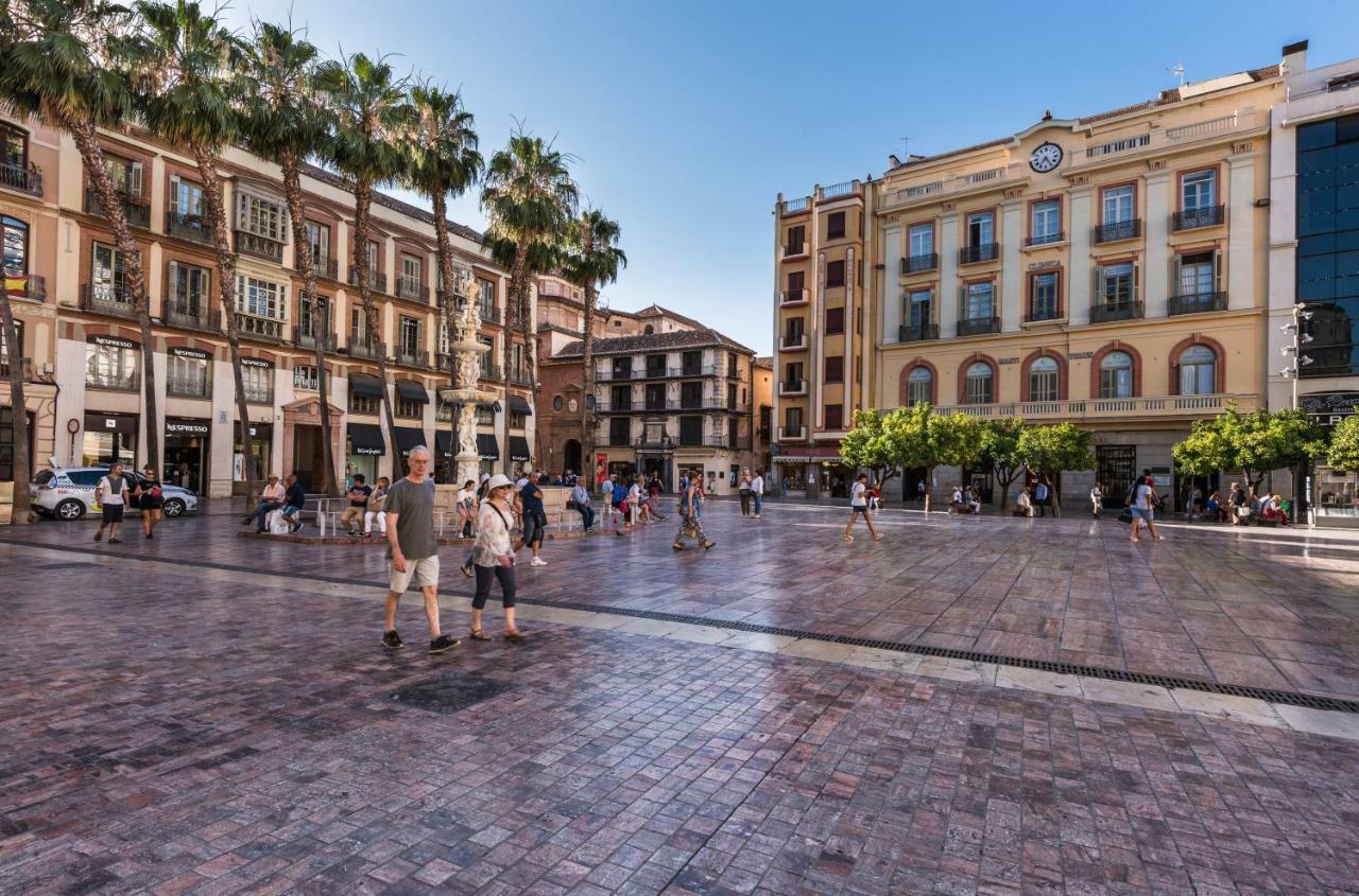 Malaga Centre Apartment With Parking Экстерьер фото