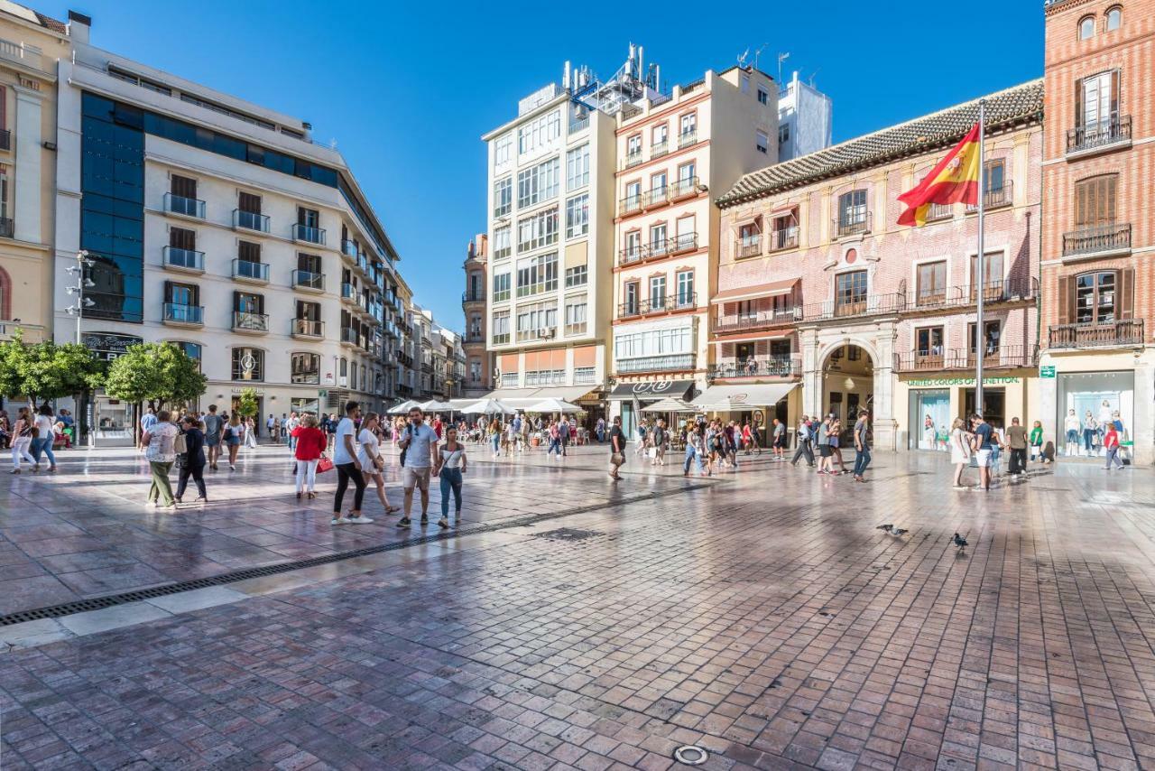 Malaga Centre Apartment With Parking Экстерьер фото