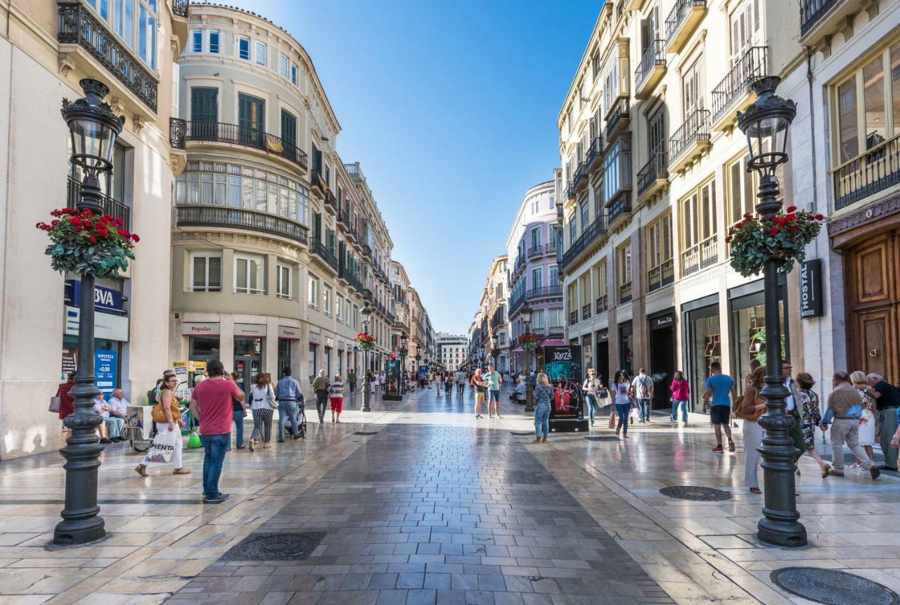 Malaga Centre Apartment With Parking Экстерьер фото